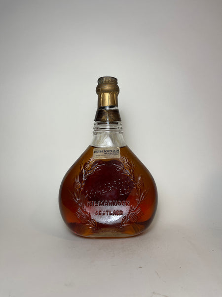 Johnnie Walker Swing Blended Scotch Whisky - 1960s (43 Johnnie Walker Swing Blended Scotch Whisky - 1960s (43
