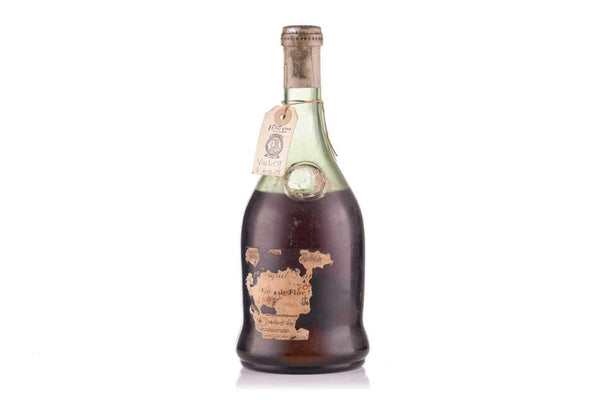 Bisquit Dubouché & Co. Napoléon Fine Champagne Cognac - Distilled