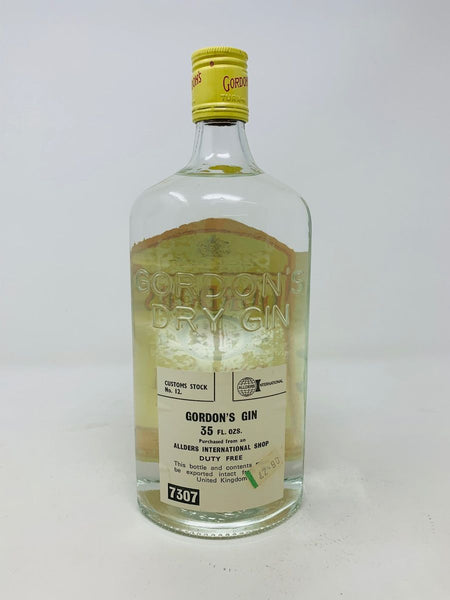 Gordon's Dry Gin 1957年輸入品　レア品？ 裏ラベル逆さ張り！ Gordon's Dry Gin 1957年輸入品 レア品？ 裏ラベル逆さ張り