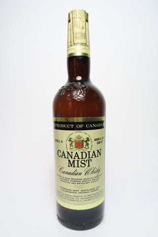 Canadian Mist Blended Canadian Whisky - Distilled 1970, Bottled 1974 (40%, 75cl)