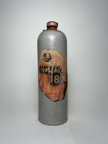 A. Pizzolotto Curaçao 1811 - 1933-44 (24%, 70cl)