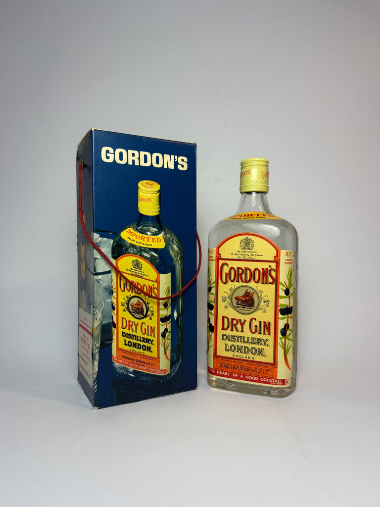 Gordon's London Dry Gin (Export) - 1960s (47.3%, 75cl)