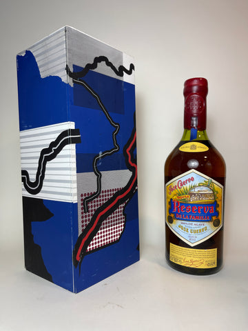 José Cuervo Reserva de la Familia Añejo Tequila - 2013 Collection / Released 2013 (38%, 75cl)