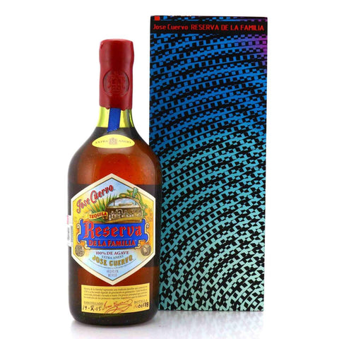 José Cuervo Reserva de la Familia Añejo Tequila - 2014 Collection / Released 2015 (38%, 75cl)