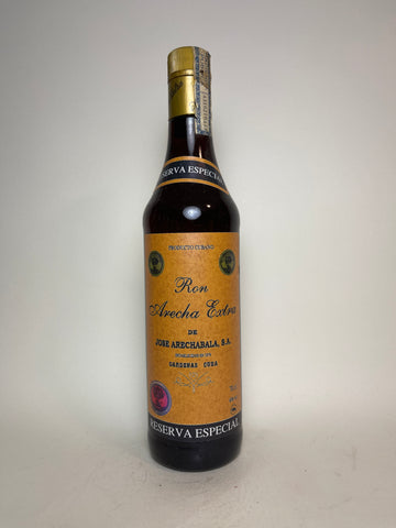 Jose Arechabala Ron Arecha Extra Reserva Especial Cuban Rum - 1990s (40%, 70cl)