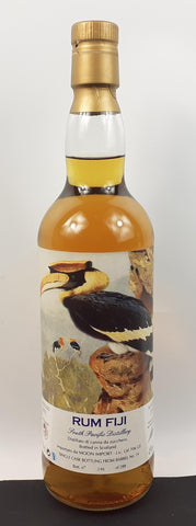 Moon Import South Pacific Distillery 16YO Fiji Rum - Distilled 2001 / Bottled 2017 (45%, 70cl)