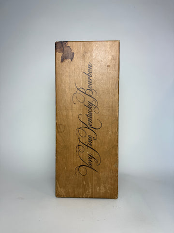 Stitzel-Weller Very Old Fitzgerald Original 8YO Kentucky Straight Bourbon Whiskey  - Distilled 1945 / Bottled 1953 (50%, 75.7cl)