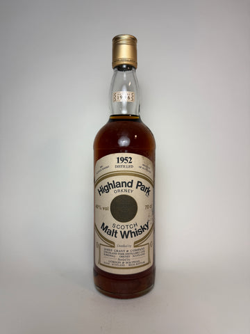 James Grant's Highland Park 44YO Orkney Single Malt Whisky - Distilled 1952 / Bottled 1996 (40%, 70cl)