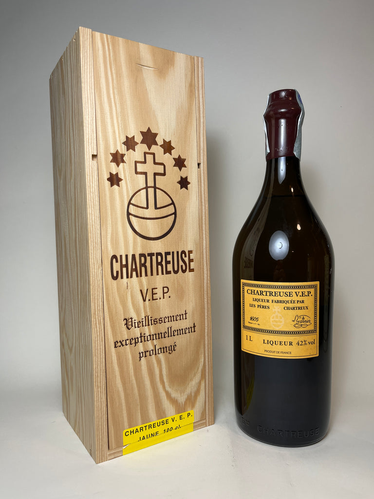 Chartreuse VEP Yellow - Bottled 2021 (42%, 100cl)