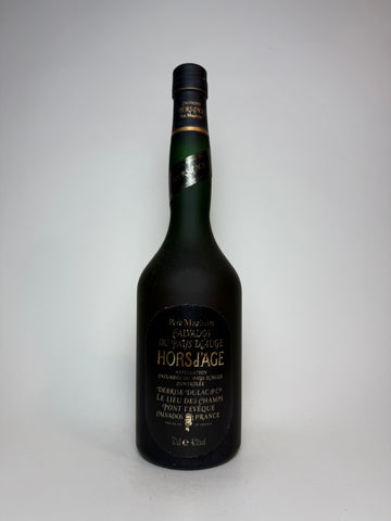 Pere Magloire Calvados du Pays d'Auge Hors d'Age - 1990s (40%, 70cl)
