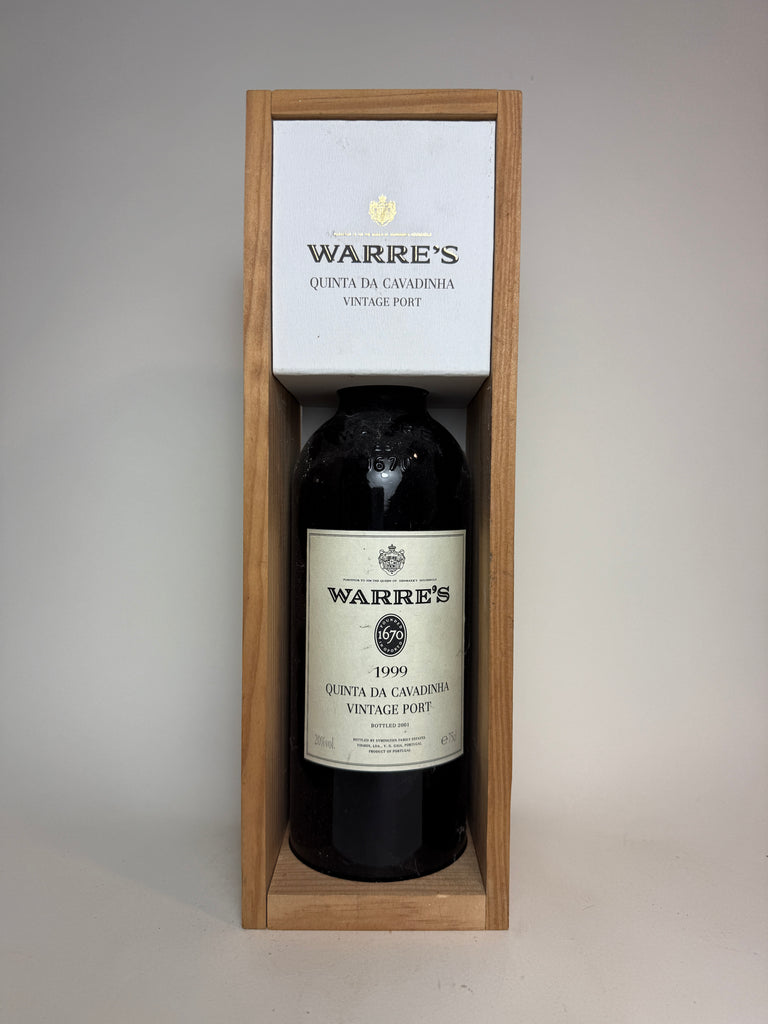 Warre's Quinta da Cavadinha Vintage Port - Vintage 1999 / Bottled 2001 (20%, 75cl)