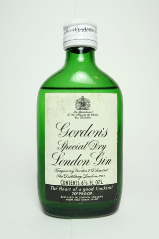 Gordon's London Dry Gin - 1970s (40%, 18.75cl)