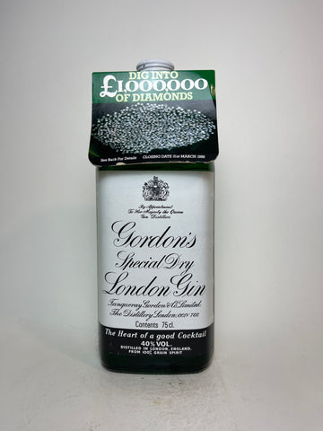 Gordon's Special Dry London Gin - 1980s (40%, 75cl)