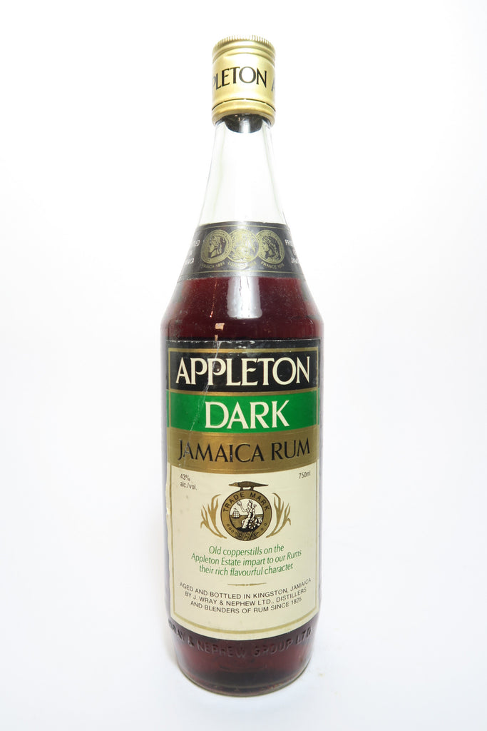 J. Wray & Nephew Appleton Dark Jamaican Rum - 1970s (43%, 75cl)