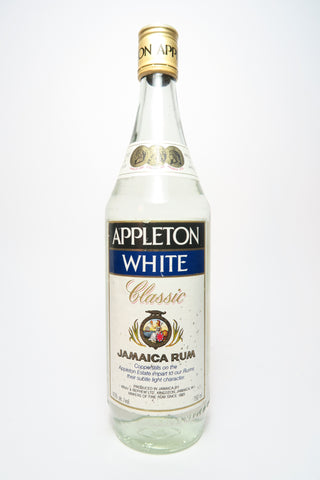 J. Wray & Nephew Appleton White Classic Jamaican Rum - 1970s (43%, 75cl)