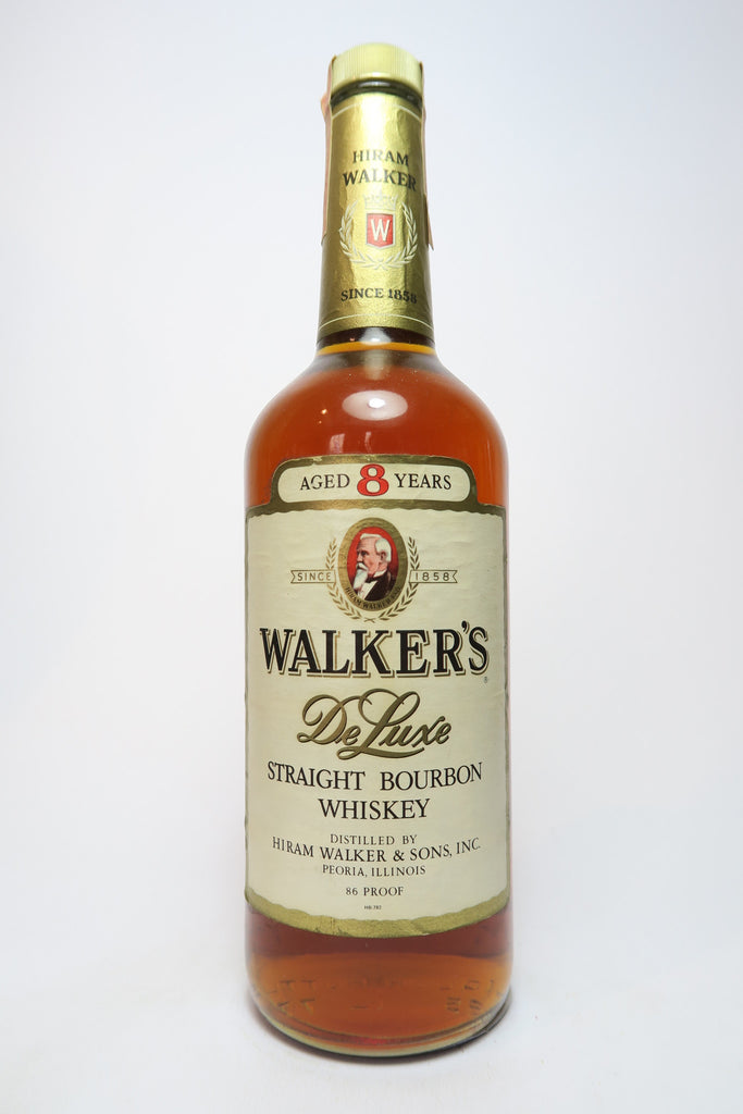 Hiram Walker's 8YO De Luxe Straight Bourbon Whisky - Distilled 1969 / Bottled 1977 (43%, 75cl)
