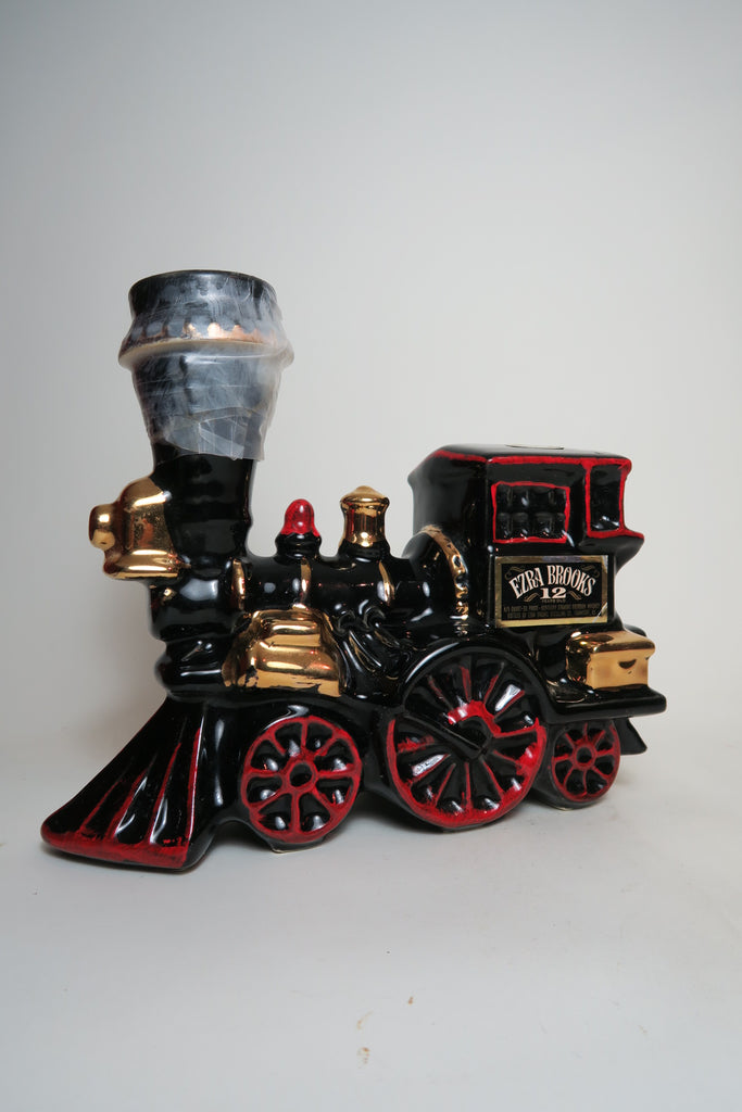 Ezra Brooks 12YO Kentucky Straight Bourbon Whiskey in Heritage Porcelain Locomotive Decanter - Distilled 1957 / Bottled 1969 (45%, 75.7cl)