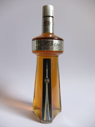 McGuinness Distillers' CN Tower Blended Canadian Whisky - Distilled 1971 (40%, 71cl)