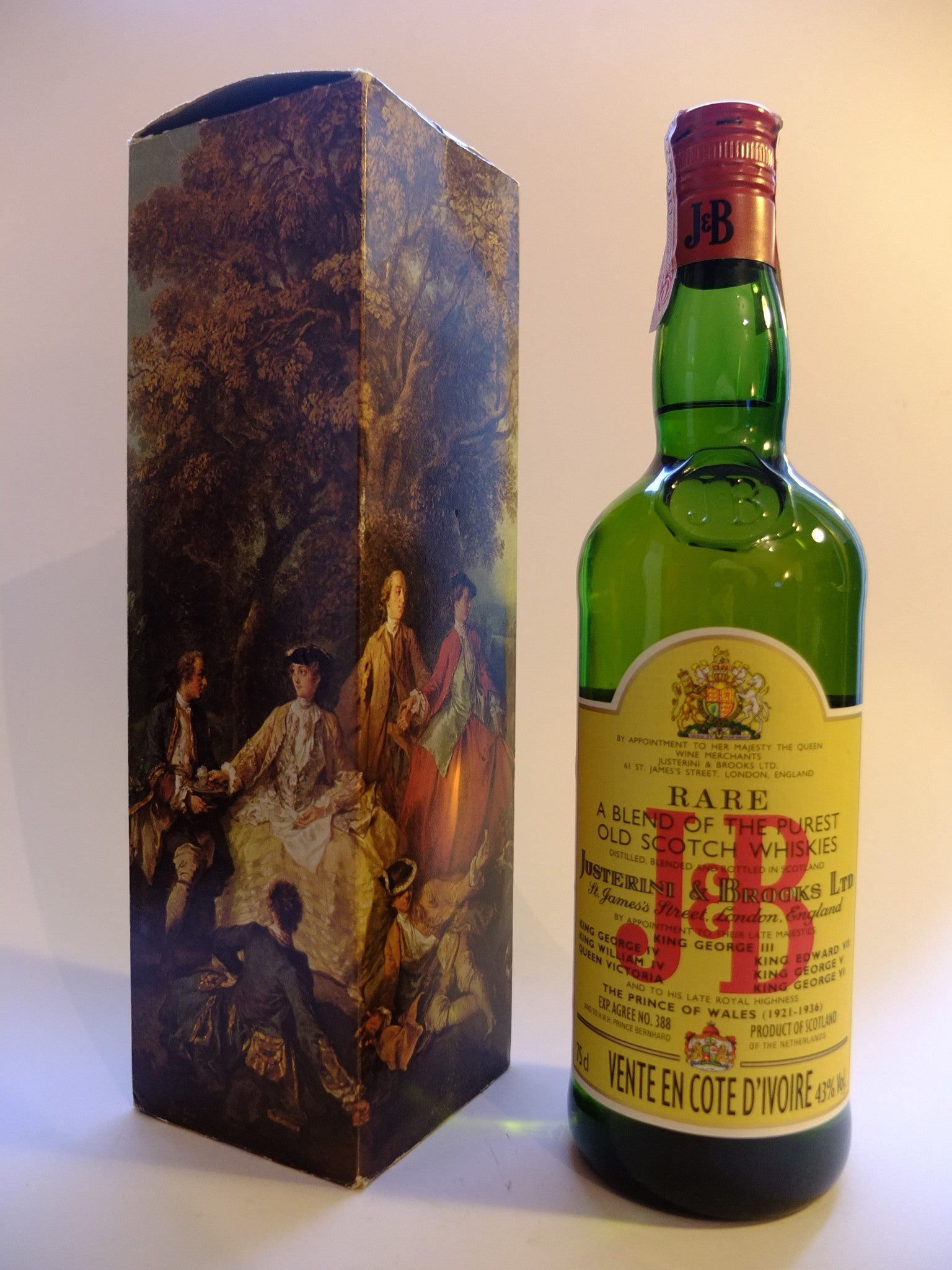 J & B, Blended Scotch Whisky - 1980s (43%, 75cl) – Old
