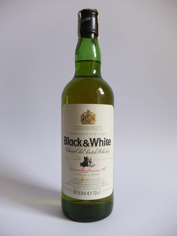 James Buchanan's Black & White Blended Scotch Whisky - 1980s (40%, 70cl)