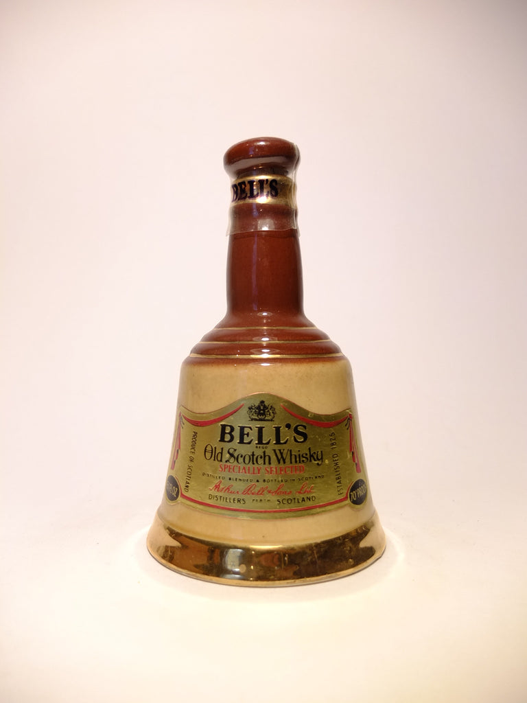 Bell's Blended Scotch Whisky - 1970s (40%, 19cl)