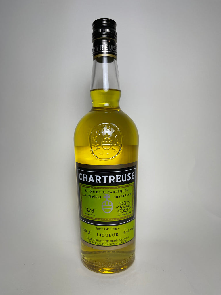 Chartreuse, Yellow, Voiron, Santa Tecla, Tarragona - Bottled 2021 (43%, 70cl)