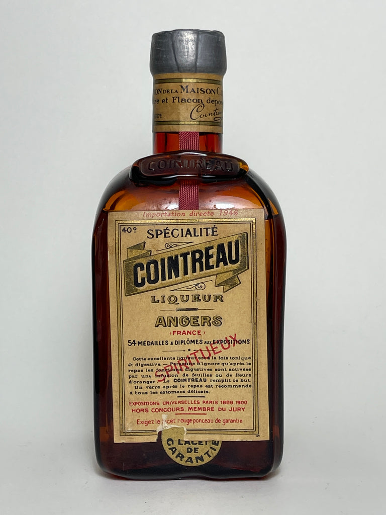 Cointreau - Dated 1946 (40%, 35cl)