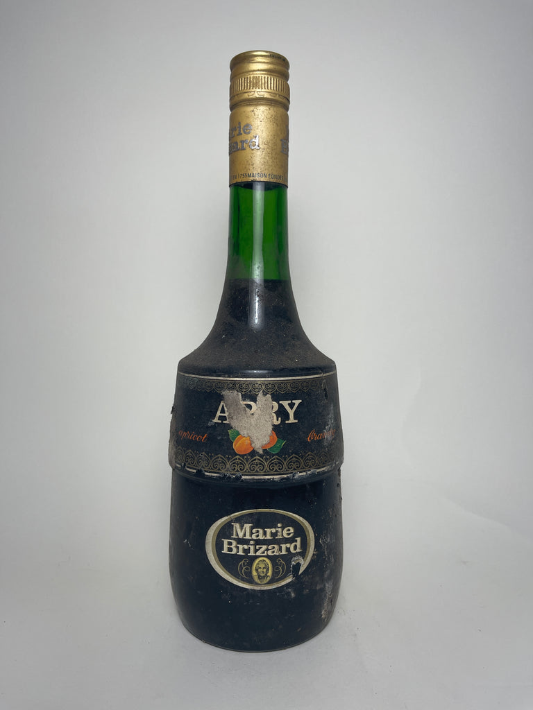 Apry Marie Brizard Apry Apricot Brandy - 1970s (35%, 70cl) – Old Spirits Company