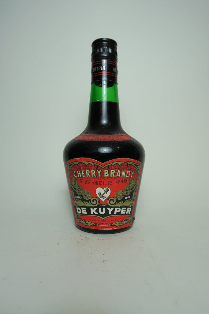 De Kuyper Extra Fine Cherry Brandy - 1970s (24%, 35cl)