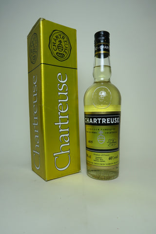 Chartreuse, Yellow, Voiron - Dated 907 (1991), (40%, 50cl)