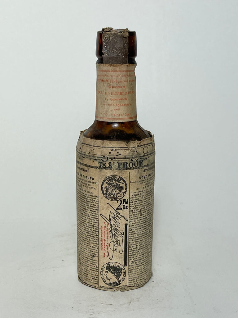 Dr. J. G. B. Siegert & Sons Angostura Aromatic Bitters - 1936-52 (45%, 10.8cl)
