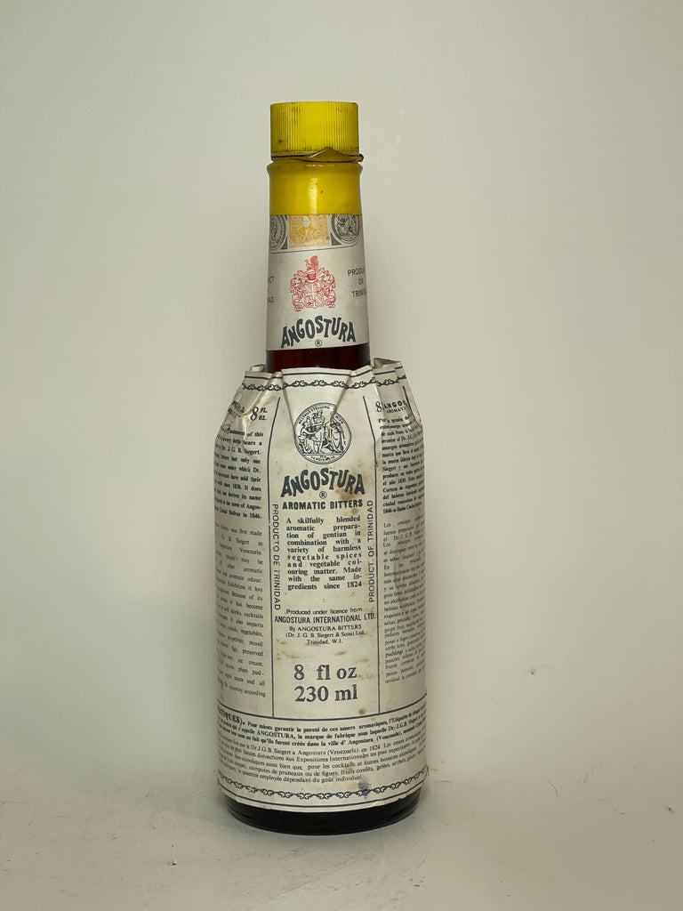 Dr. J. G. B. Siegert & Sons Angostura Aromatic Bitters - 1970s (44.5%, 25cl)