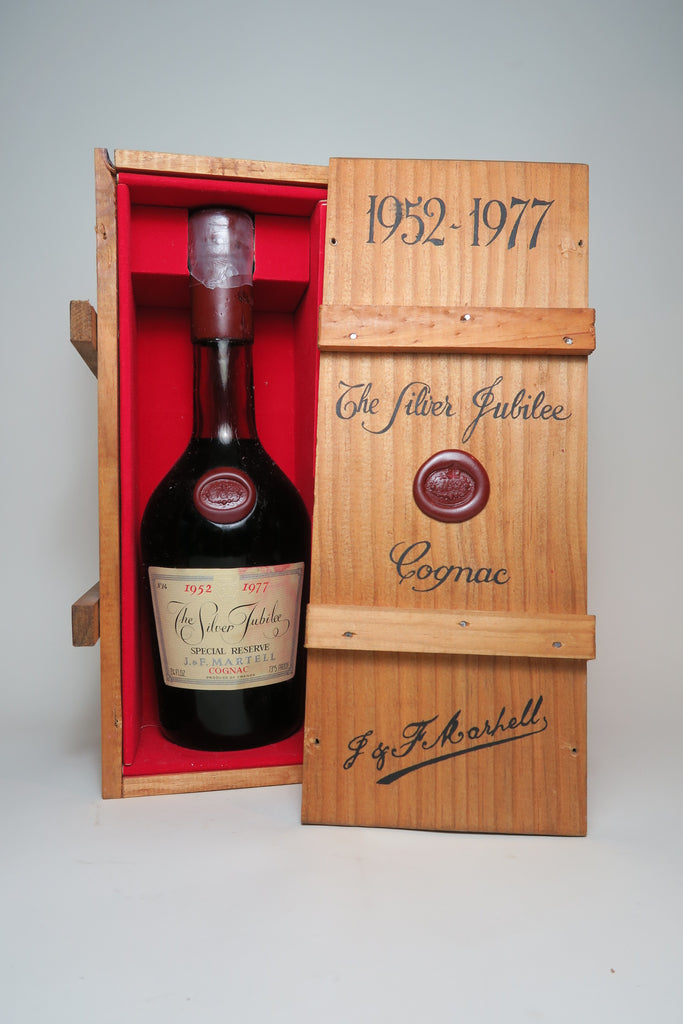 Martell 'The Silver Jubilee: 1952-1977' Special Reserve Cognac - Bottled 1977 (42%, 68cl)