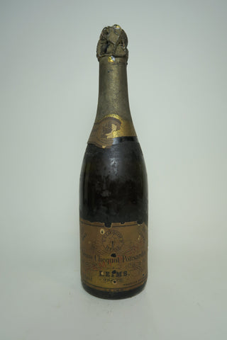 Veuve Cliquot Ponsardin Yellow Label Dry Vintage Champagne - 1943 vintage (ABV Not Stated, 35cl)