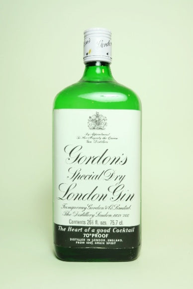 Gordon's London Dry Gin - 1970s (40%, 75cl)