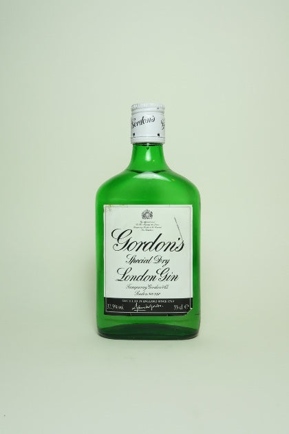 Gordon's Special Dry London Gin - 1990s (37.5%, 35cl)