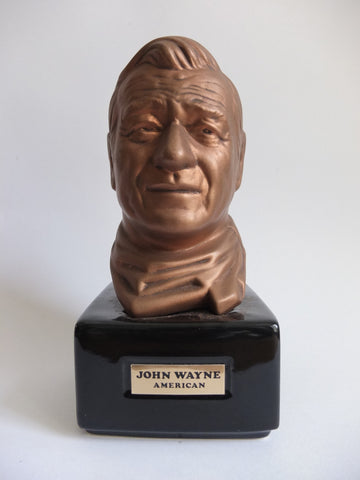 Mike Wayne Distilling Co., Kentucky Straight Bourbon Whiskey presented in John Wayne Bust - 1970s (40%, 75cl)