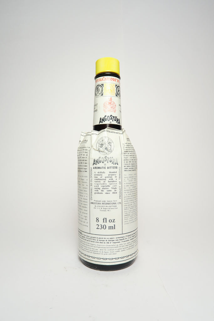 Dr. J. G. B. Siegert & Sons Angostura Aromatic Bitters - 1970s (44.7%, 32cl)