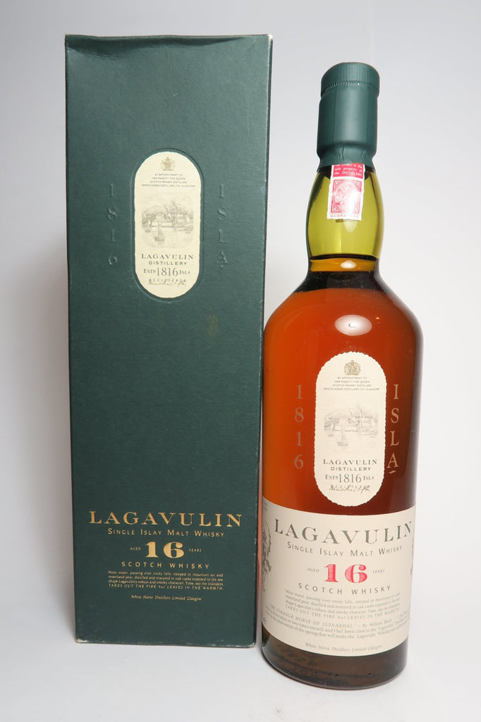 Lagavulin 16YO Islay Single Malt Whisky -  pre-1994 (43%, 75cl)