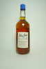 John Begg Blue Cap Blended Scotch Whisky - 1970s (43%, 94.6cl)