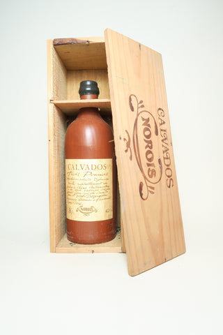 Noirois Calvados Trois Pommes - 1980s (42%, 70cl)